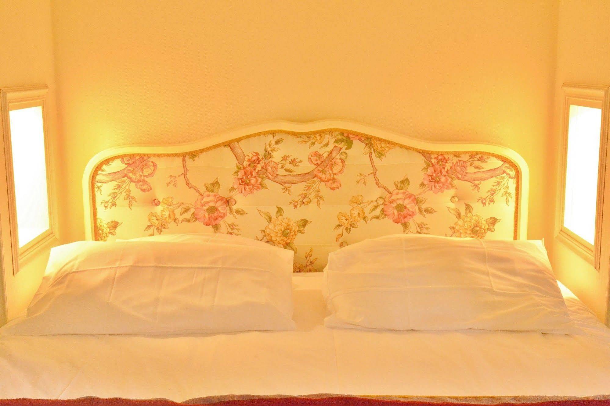 Chambres D'Hotes Domaine Du Hameau Baylesse Saint-Jean-d'Aigues-Vives Kültér fotó
